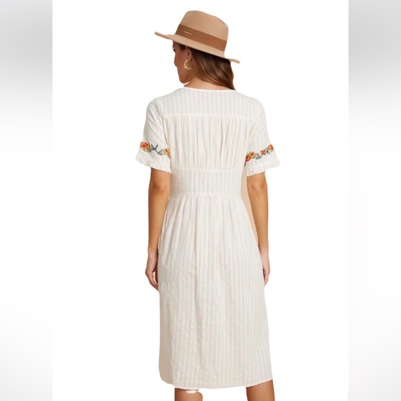 NWT Roolee Embroidered Floral V Neck MIDI Dress Size XXL - Picture 4 of 13